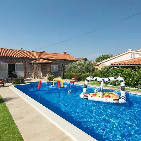 Affittacamere House Azul With Shared Swimming Pool And Jacuzzi