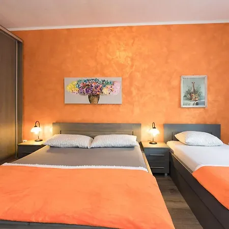 Affittacamere House Azul With Shared Swimming Pool And Jacuzzi *