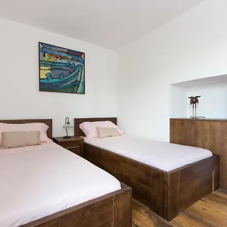 House Azul With Shared Swimming Pool And Jacuzzi Dobrinj