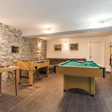 House Azul With Shared Swimming Pool And Jacuzzi *